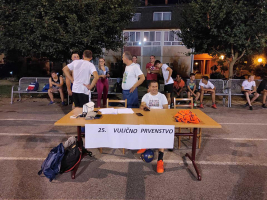 Zapisnicki stol